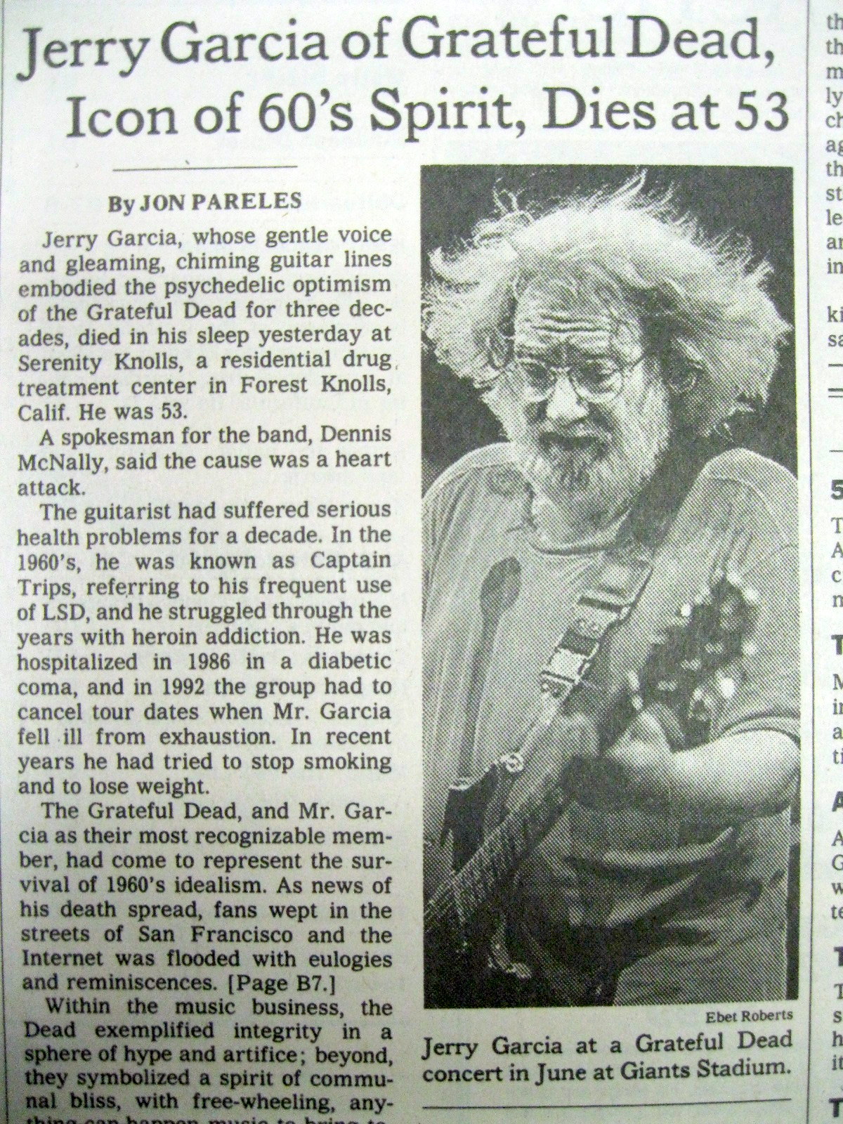 1995 NY Times Newspaper DEATH Of JERRY GARCIA Leader Of GRATEFUL DEAD ...